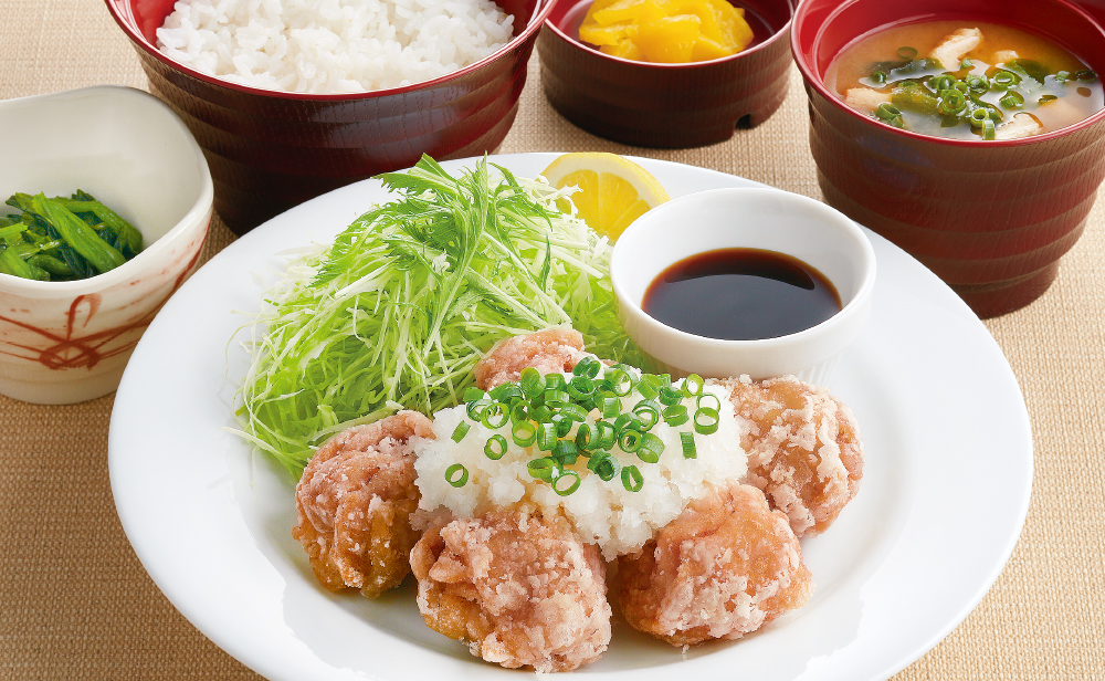 たっぷりおろしの唐揚げ定食