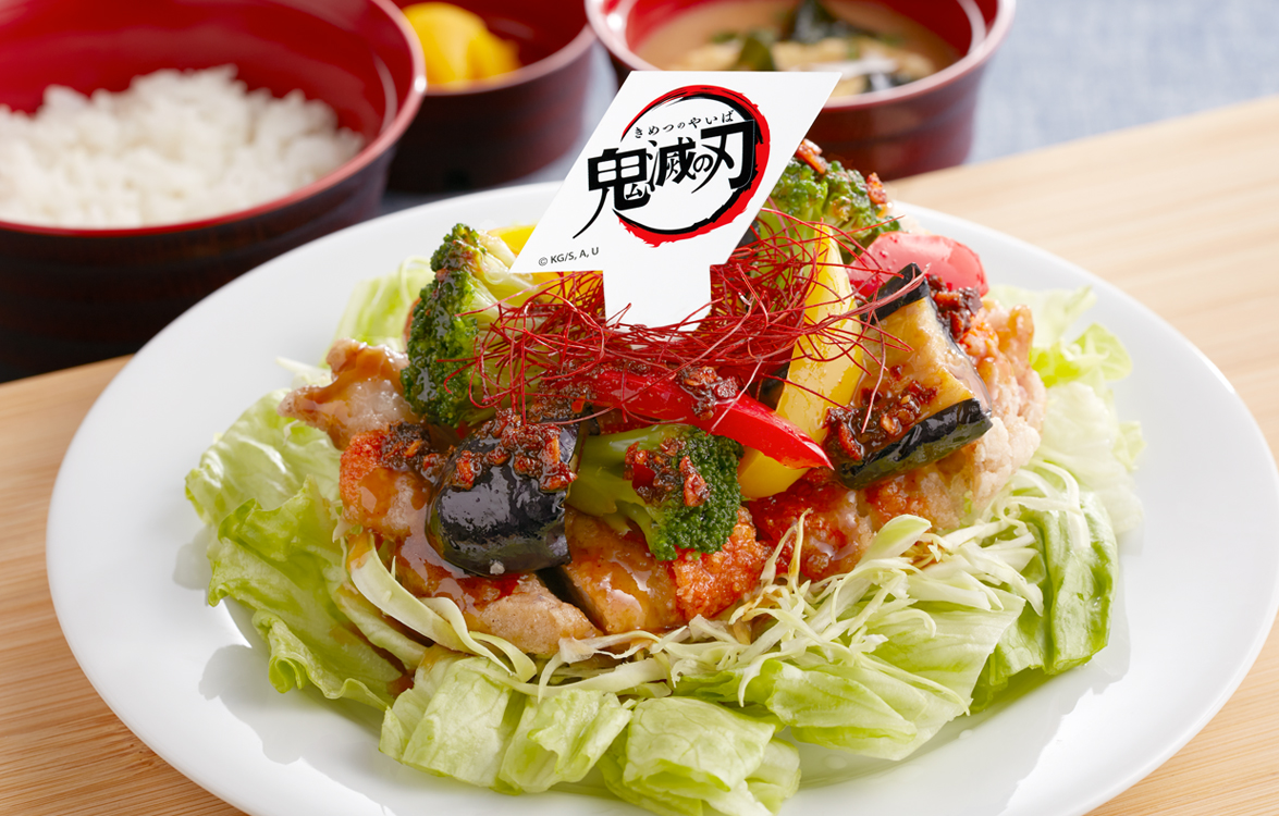2026年7月14日（火）15時販売開始！「宇髄天元（うずいてんげん）のド派手な ピリ辛チキン南蛮定食」