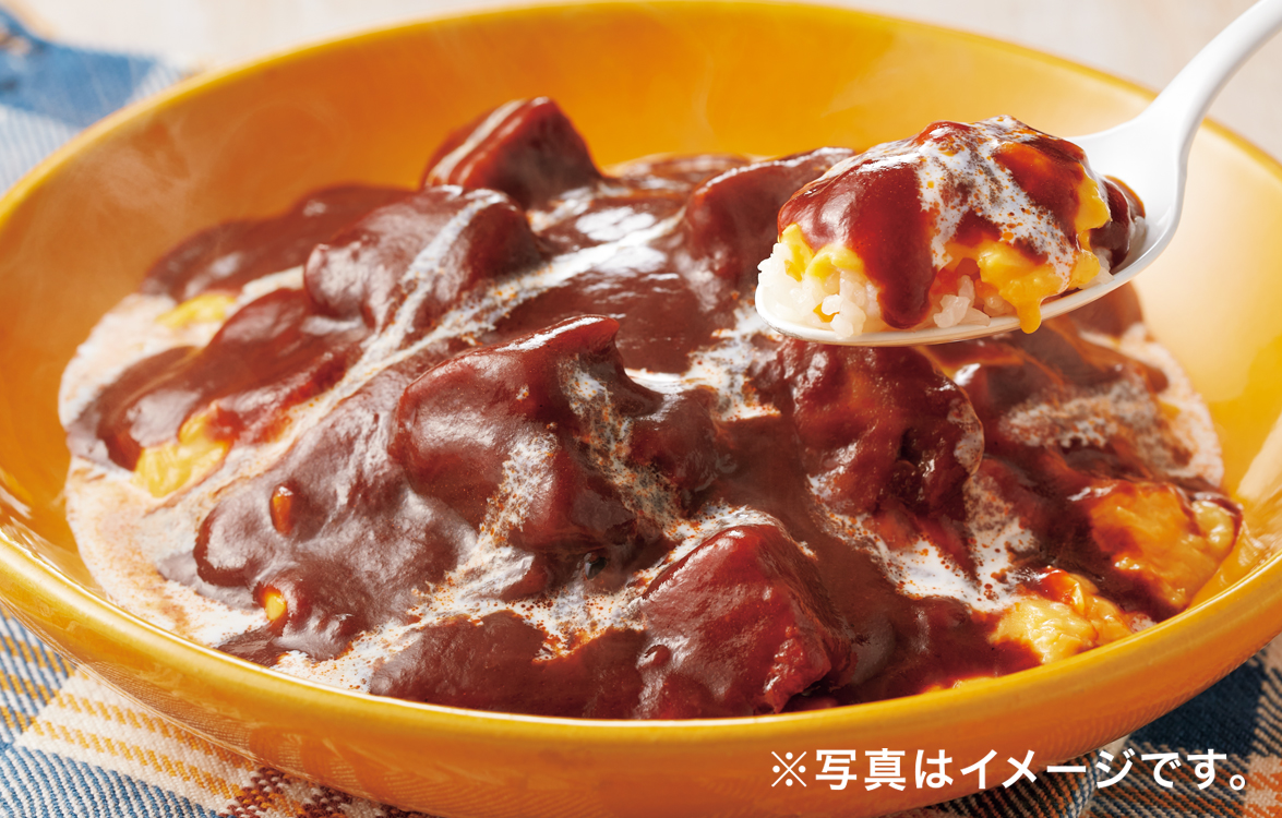 濃厚ビーフシチューのとろたまオムライス