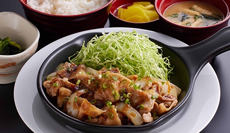 豚バラ肉のしょうが焼き定食