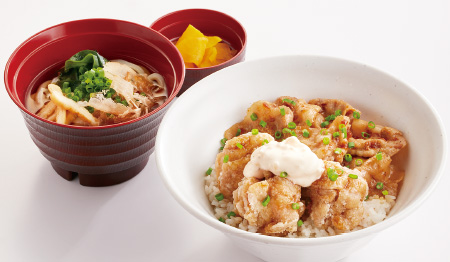 すたみなチキン南蛮丼（小うどん付）