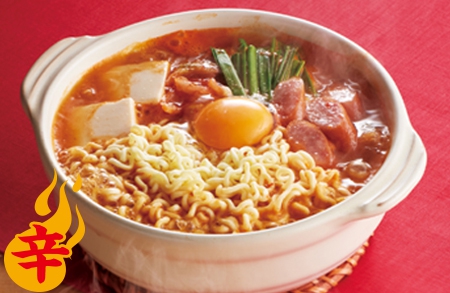 旨辛スープのキムチチゲ定食(サリ麺入り)