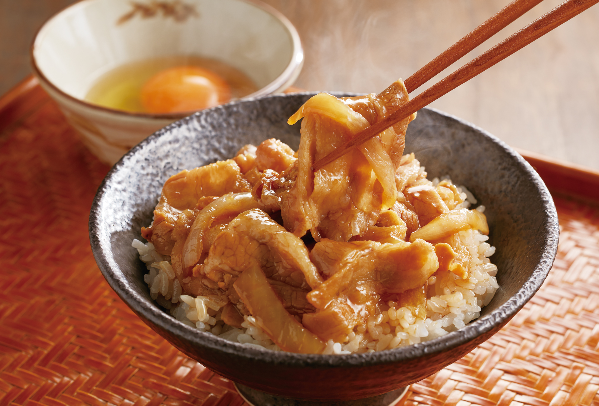 【おうちdeジョイフル新商品！】「大分名物ニラ豚キット」「すたみな豚丼の具」9月1日（火）より順次全国発売 画像 2